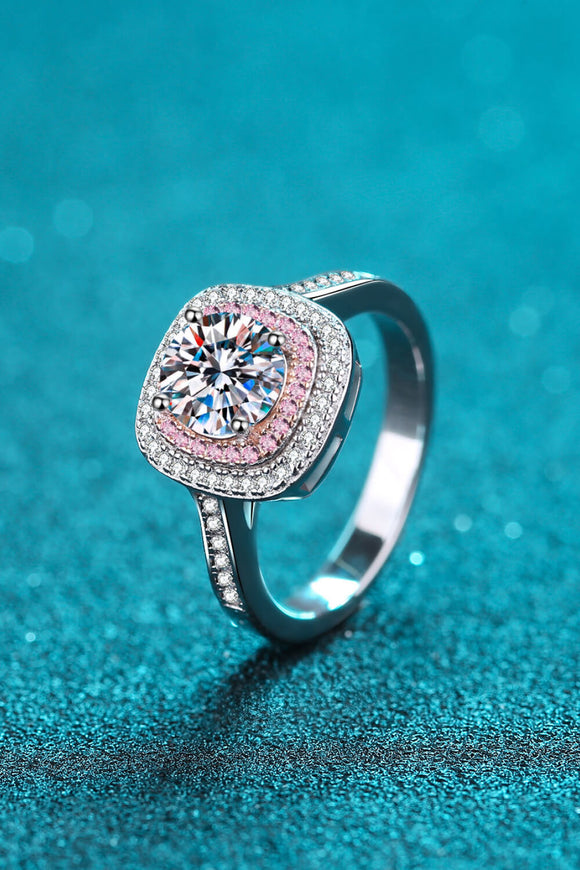 Need You Now Moissanite Ring - OmniGlitz 