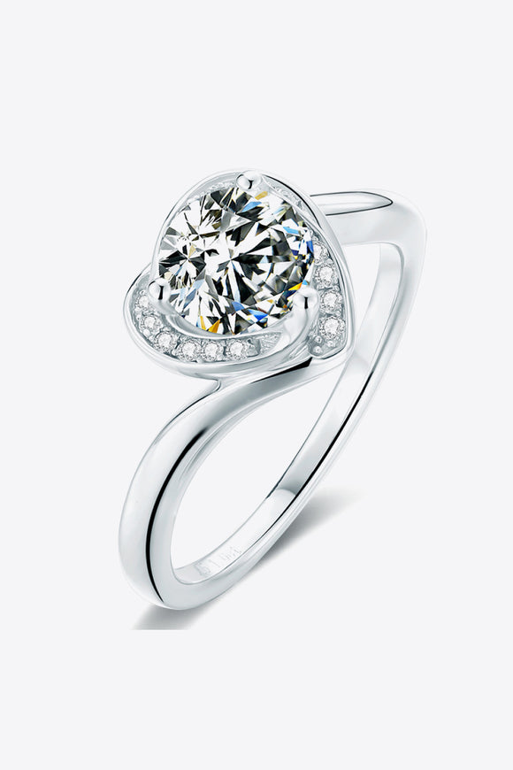 1 Carat Moissanite Heart Ring - OmniGlitz 